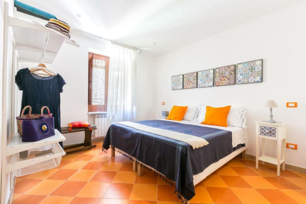 Ferienwohnung Terrazza Felicienne Sorrent Exterior foto