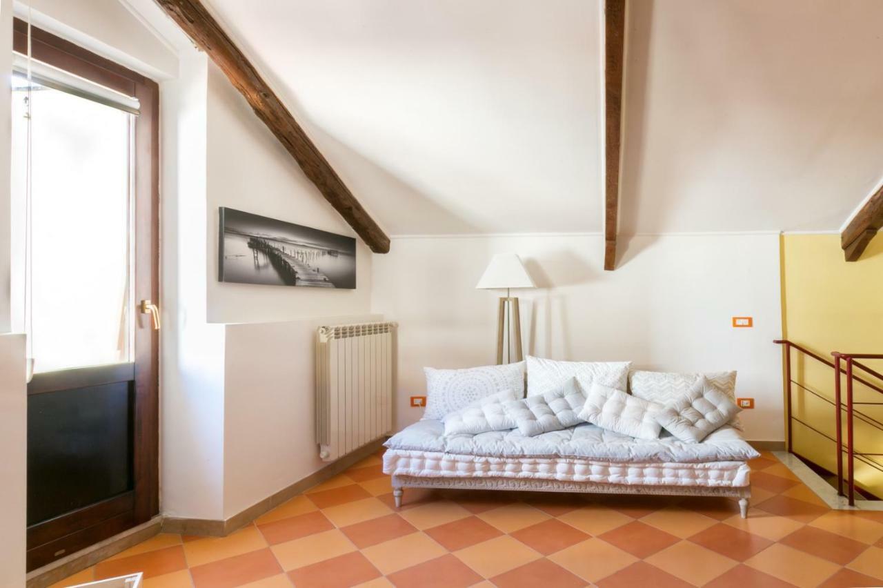 Ferienwohnung Terrazza Felicienne Sorrent Exterior foto